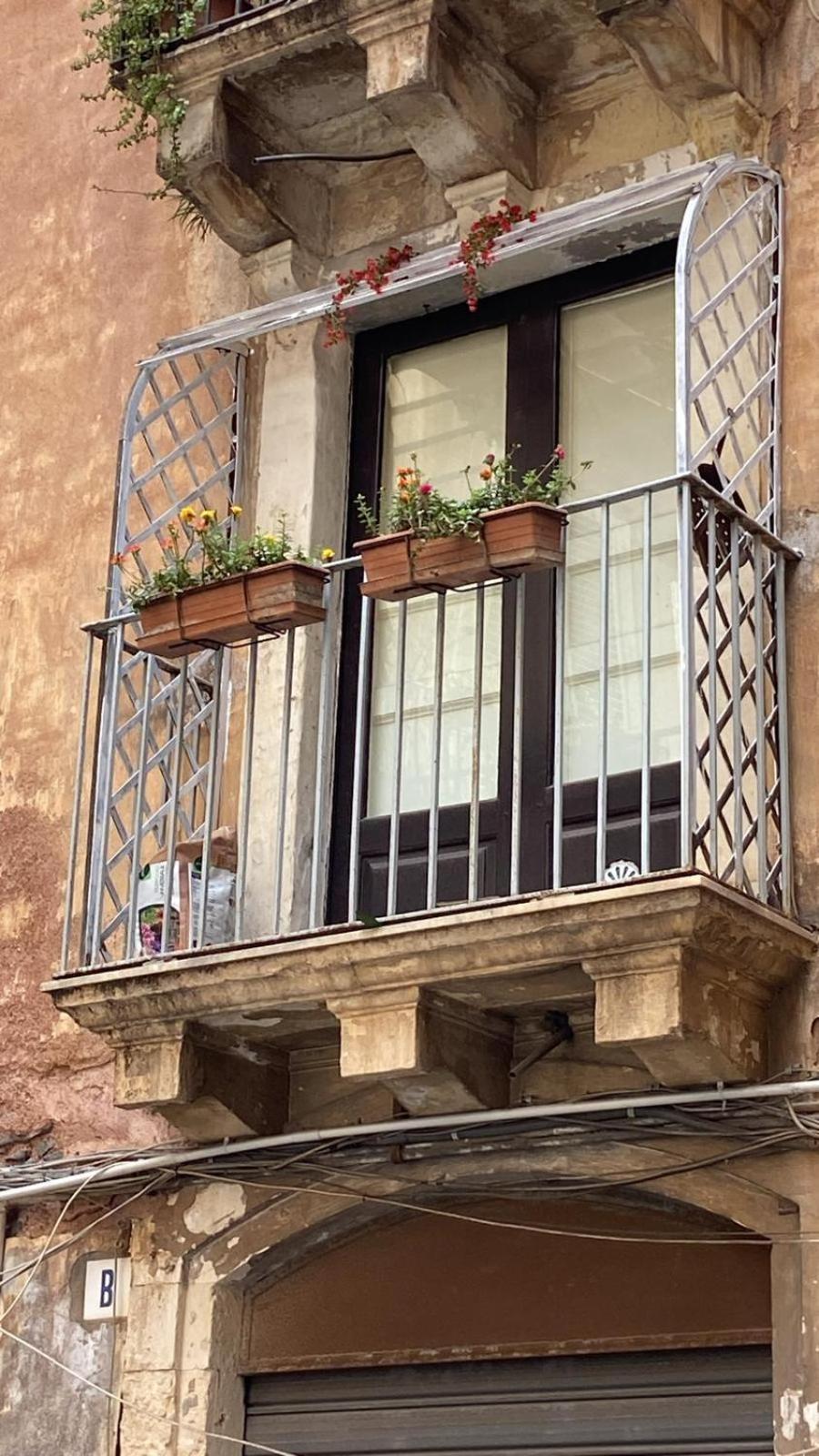 Ciuri Tuttu L'Annu Rooms Catania-Fontanarossai nemzetközi repülőtér Kültér fotó
