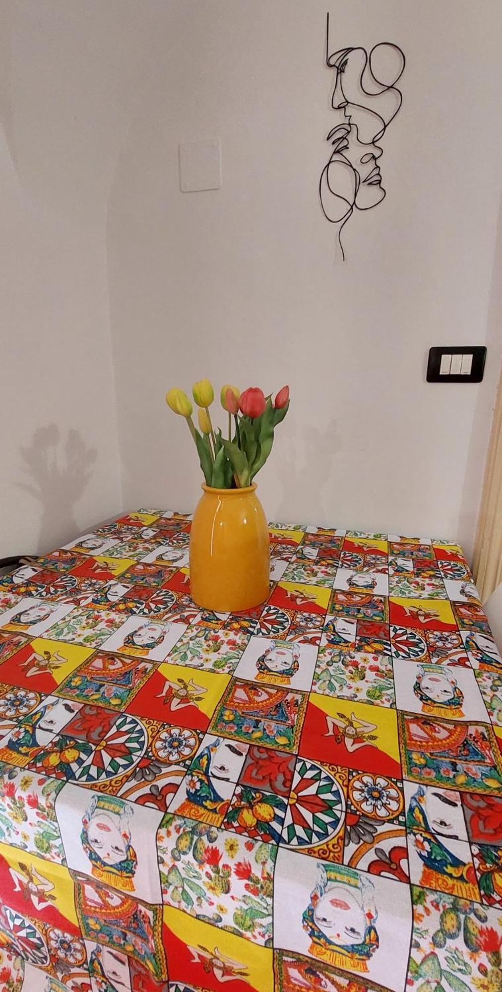 Ciuri Tuttu L'Annu Rooms Catania-Fontanarossai nemzetközi repülőtér Kültér fotó